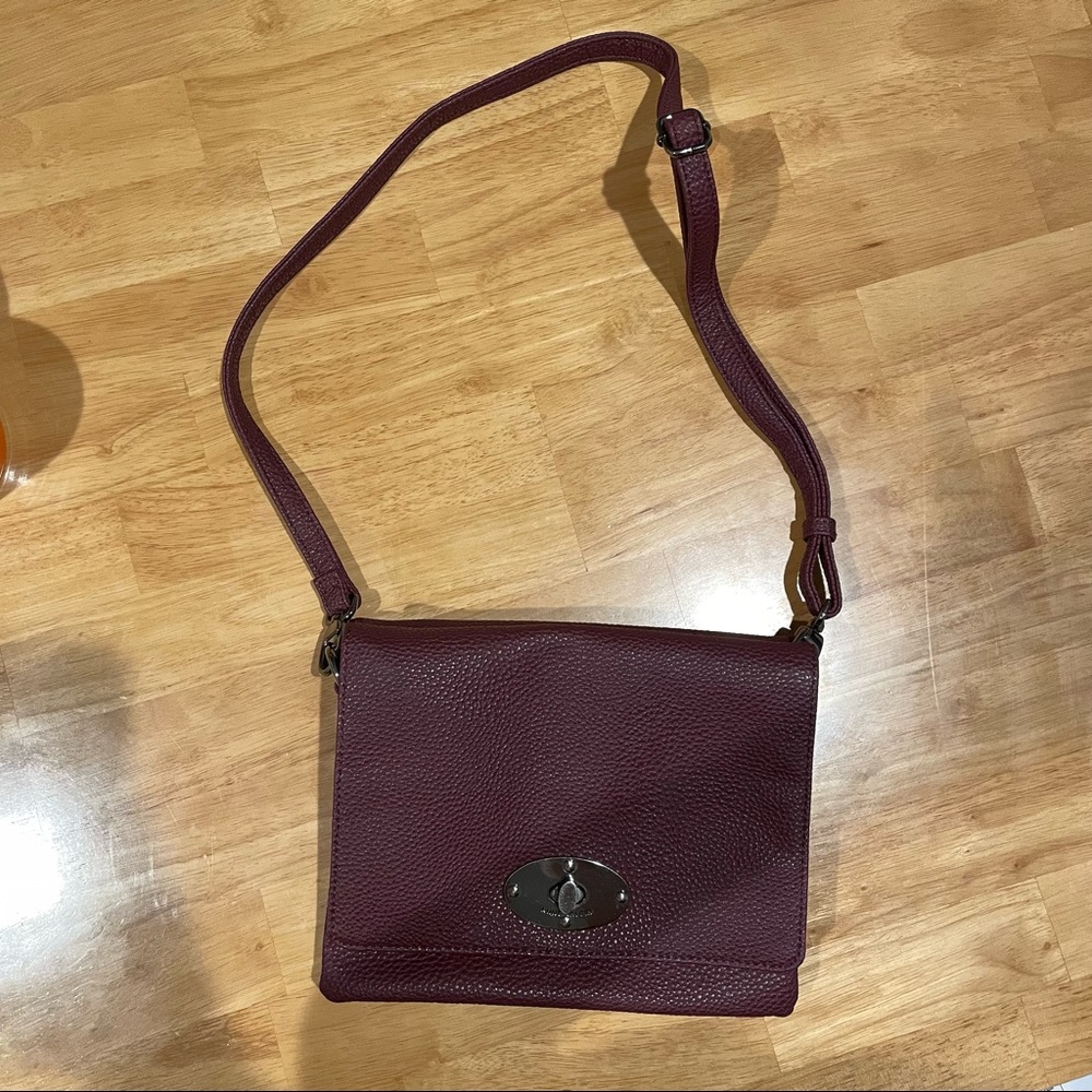 Anne Klein double side compartment crossbody/clutch